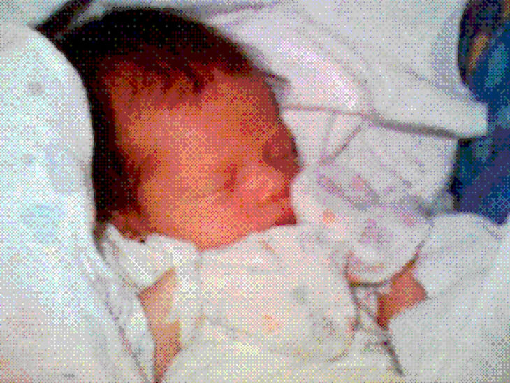 foto digital telefónica bebé kahn