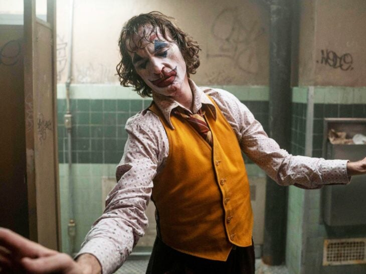 Joaquín Phoenix como Joker