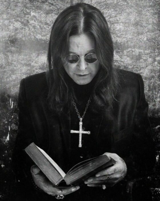 Ozzy OSbourne listo para dar misa el domingo