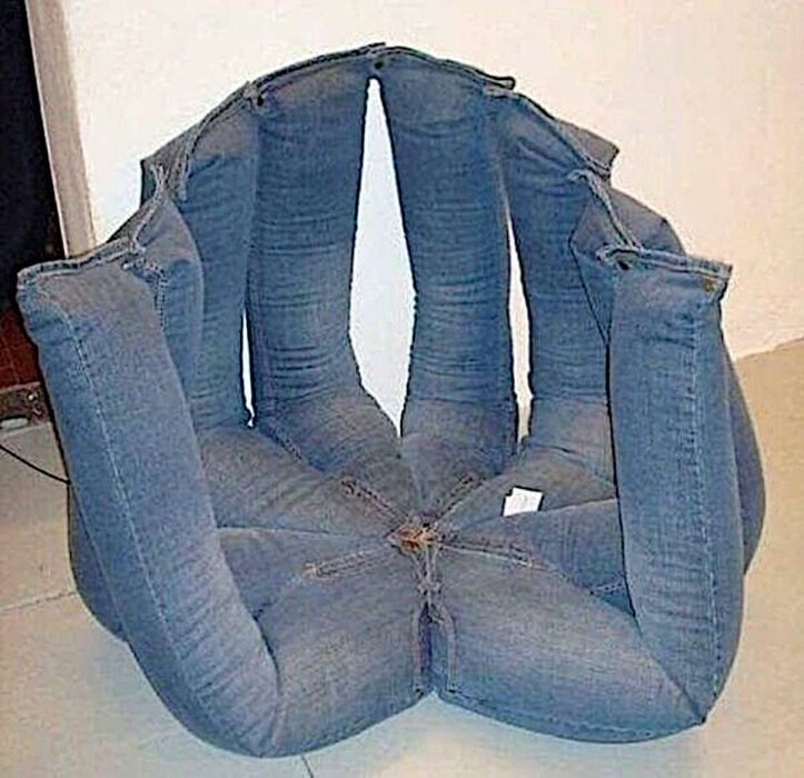 SIllón hecho con jeans pantalones de mezclilla