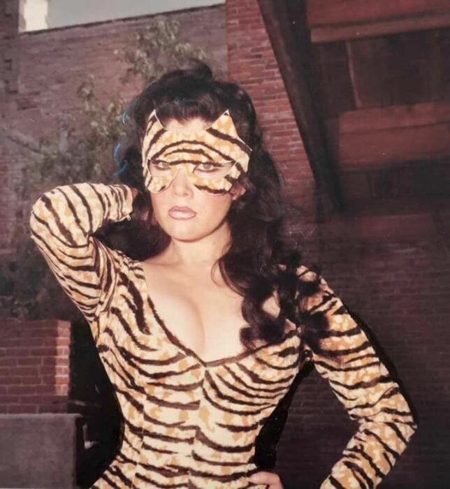 Irma Serrano La tigresa antifaz