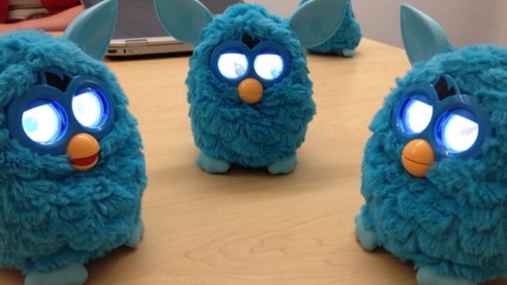 Furbys ojos relucientes 