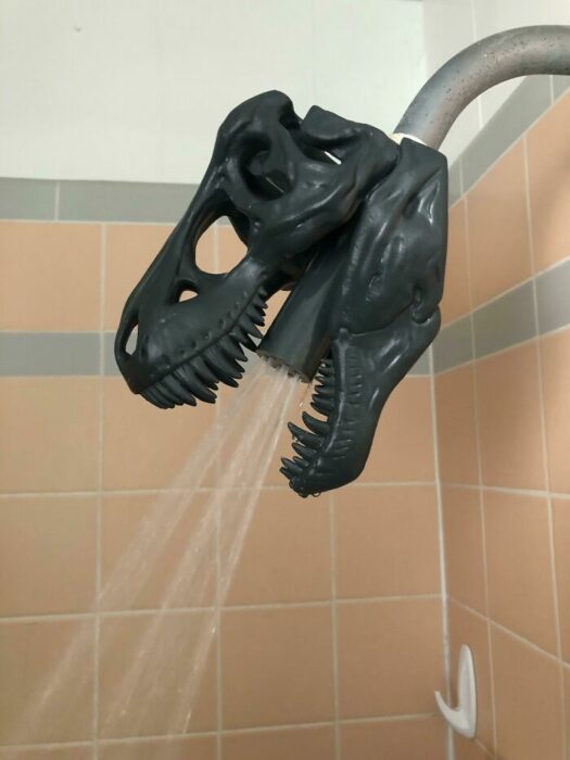 Ducha de dinosaurio