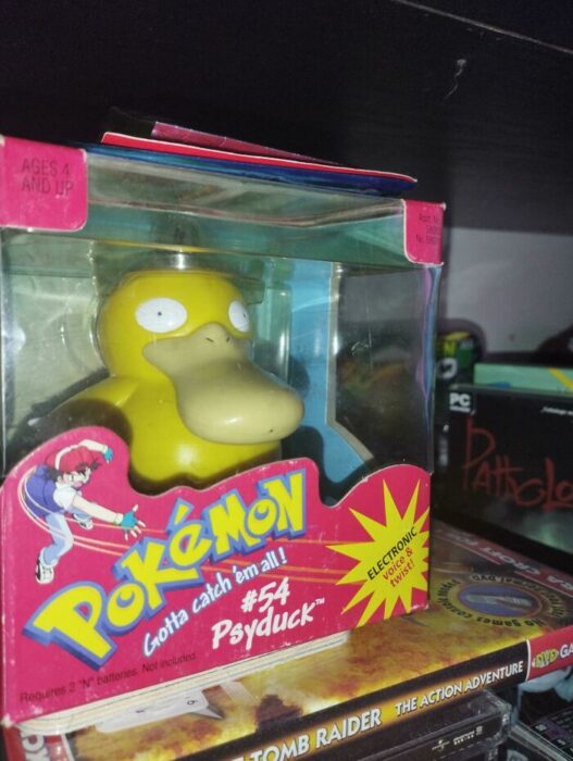 Psyduck en tienda de segunda mano