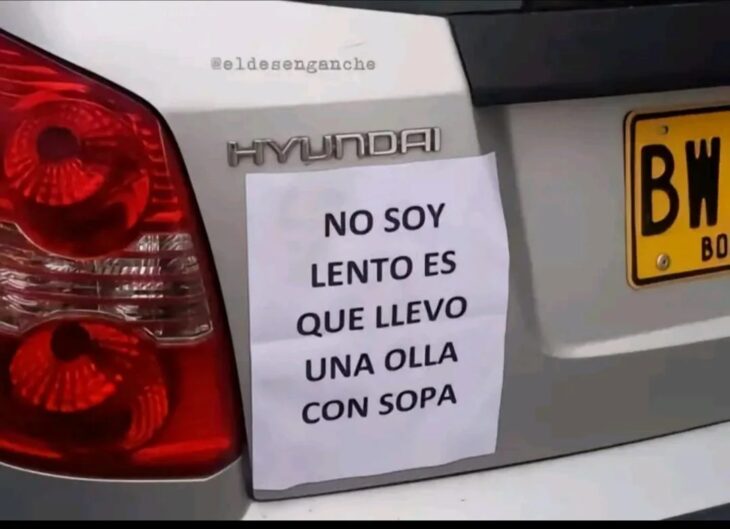 Anuncio en carro