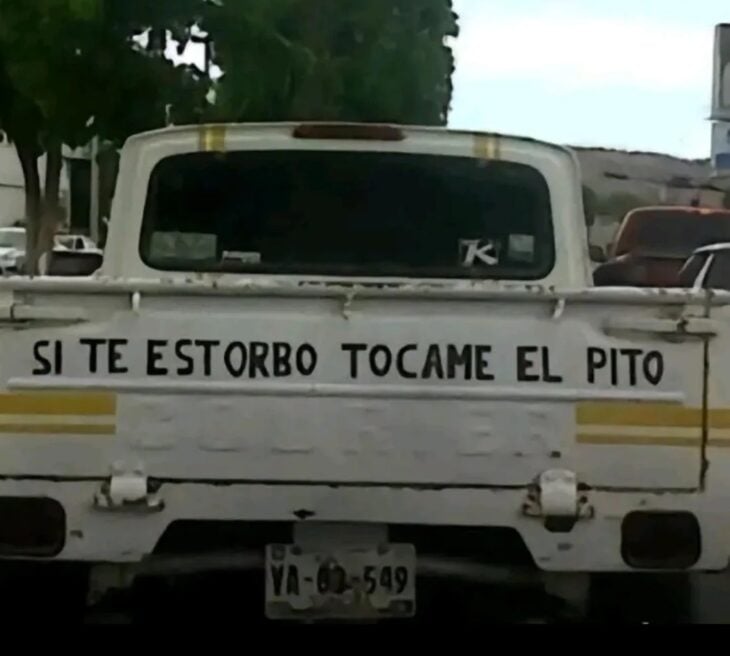 Anuncio sobre auto 