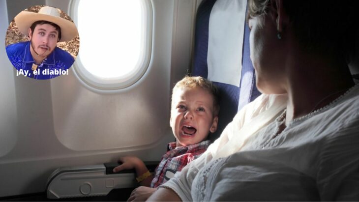 Niño llorando en avión